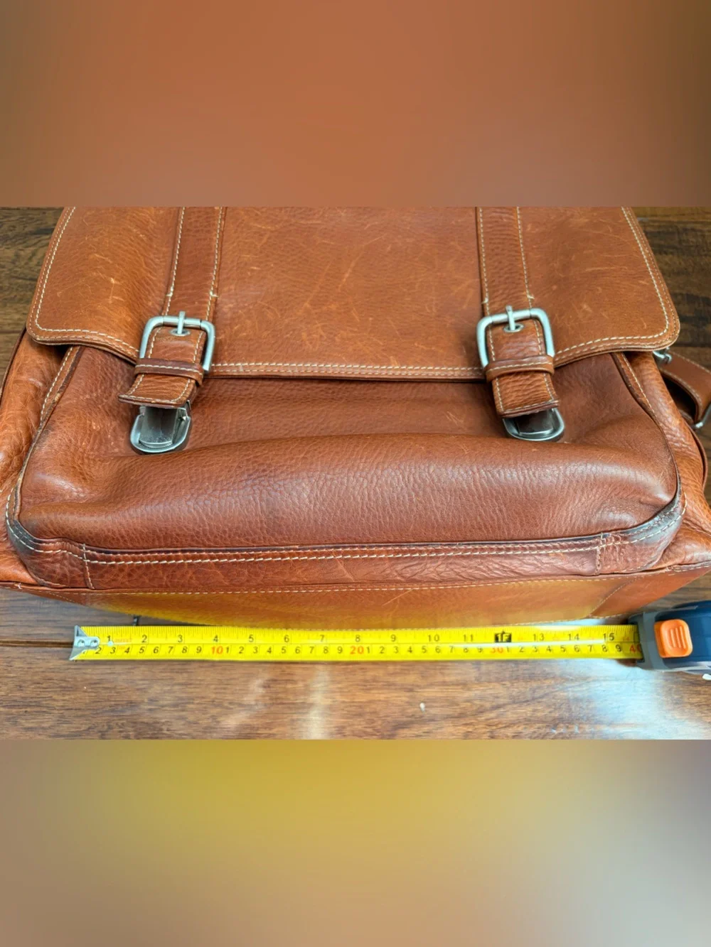Ralph Lauren Chaps Leather Messenger Bag in Cognac Brown